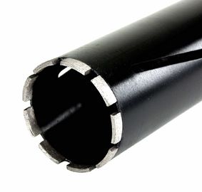 4つ102のmmは具体的で、黒い色のダイヤモンドの中心のカッターのためのダイヤモンドのコア・ビットを乾燥します